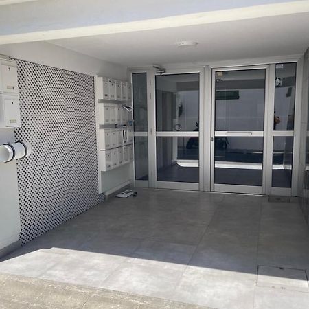 Iflat Apartment Лимасол Екстериор снимка