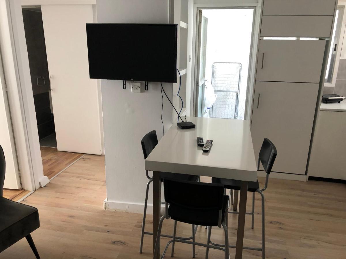 Iflat Apartment Лимасол Екстериор снимка